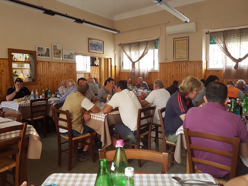 Casa del combattente, ristorante a prezzo fisso a Brescia